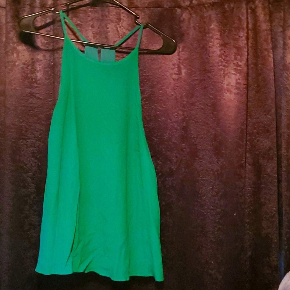 Sleeveless blouse